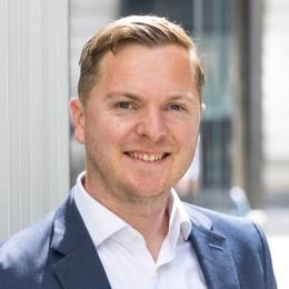 极智嘉(02590)IPO后首份业绩预告喜人!预计上半年收入大幅增长,亏损显著缩小,具身智能业务增添新动力